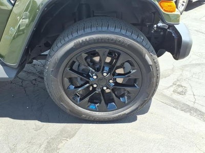 2022 Jeep Wrangler 4xe Unlimited Sahara 4x4