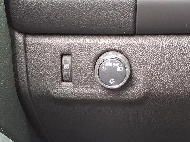 2022 Chevrolet Colorado Crew Cab Short Box 2-Wheel Drive LT