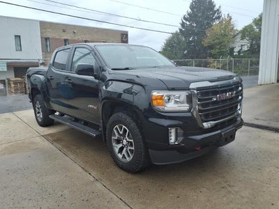 2022 GMC Canyon Crew Cab Short Box 4-Wheel Drive AT4 w/Cloth