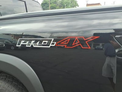2023 Nissan Frontier Crew Cab 4x4 PRO-4X Auto