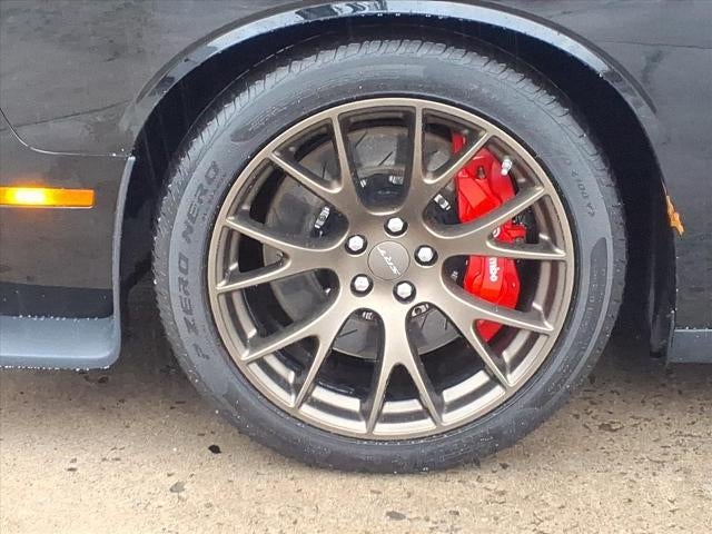 2016 Dodge Challenger 2dr Cpe SRT Hellcat