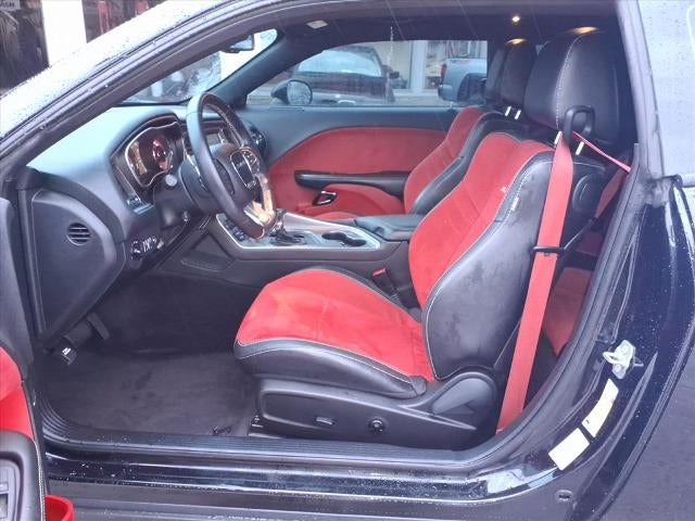 2016 Dodge Challenger 2dr Cpe SRT Hellcat