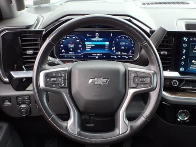 2022 Chevrolet Silverado 1500 Crew Cab Short Box 4-Wheel Drive RST