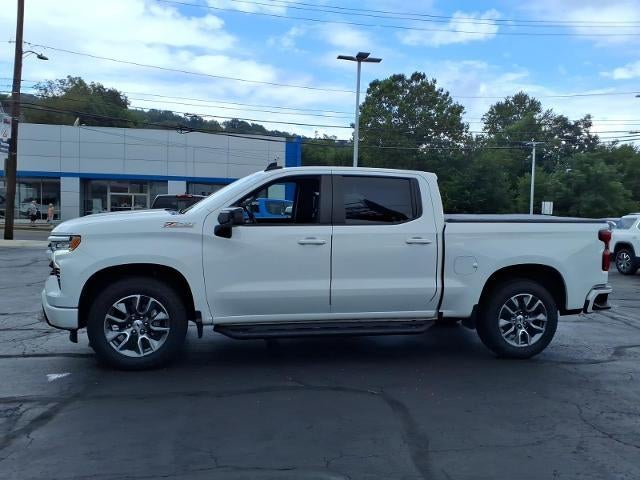 2022 Chevrolet Silverado 1500 Crew Cab Short Box 4-Wheel Drive RST
