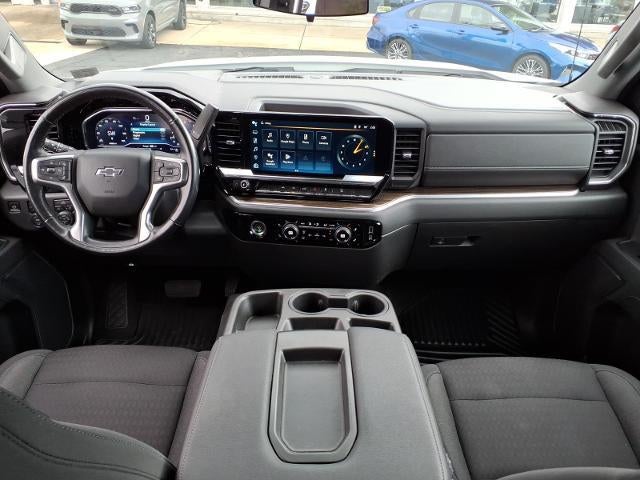 2022 Chevrolet Silverado 1500 Crew Cab Short Box 4-Wheel Drive RST