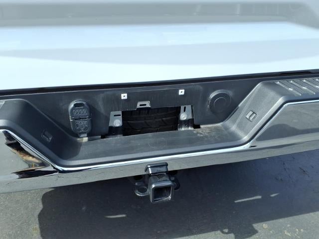 2022 GMC Sierra 1500 Regular Cab Standard Box 4-Wheel Drive Pro