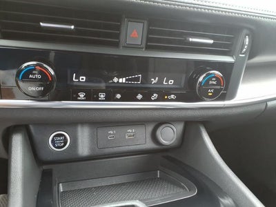 2023 Nissan Rogue AWD SV *Ltd Avail*