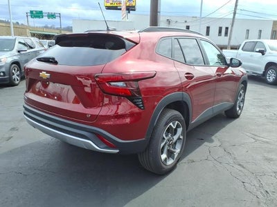 2025 Chevrolet Trax LT