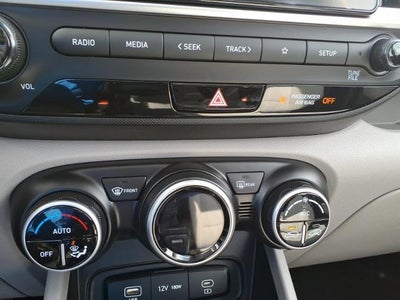 2023 Hyundai Venue Limited IVT