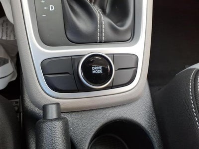 2023 Hyundai Venue Limited IVT