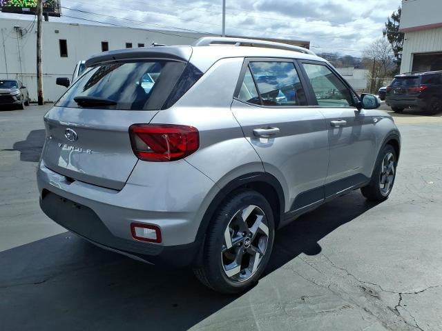 2023 Hyundai Venue Limited IVT
