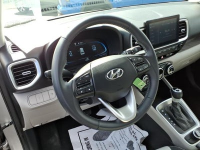 2023 Hyundai Venue Limited IVT